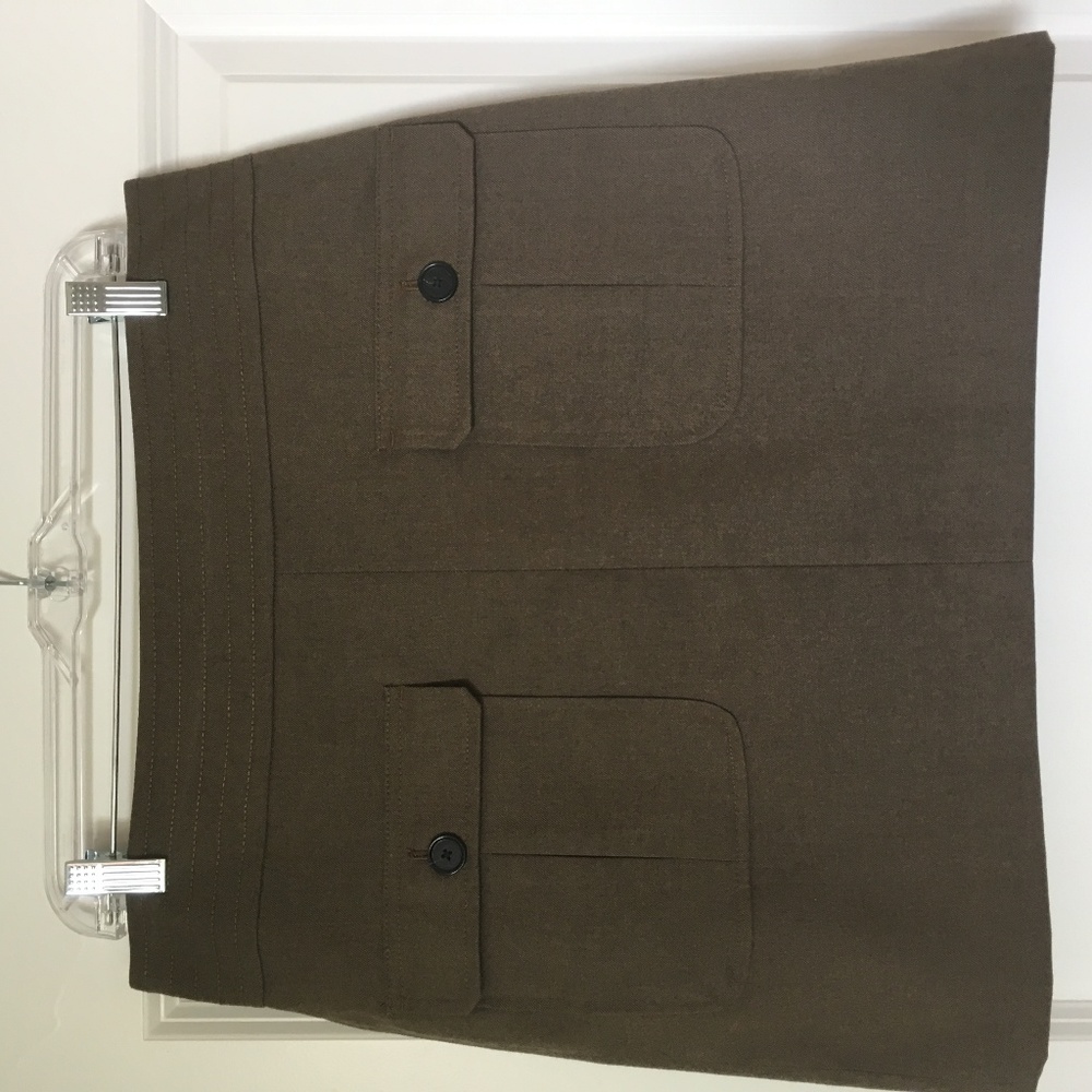 Olive skirt for work (17.5").